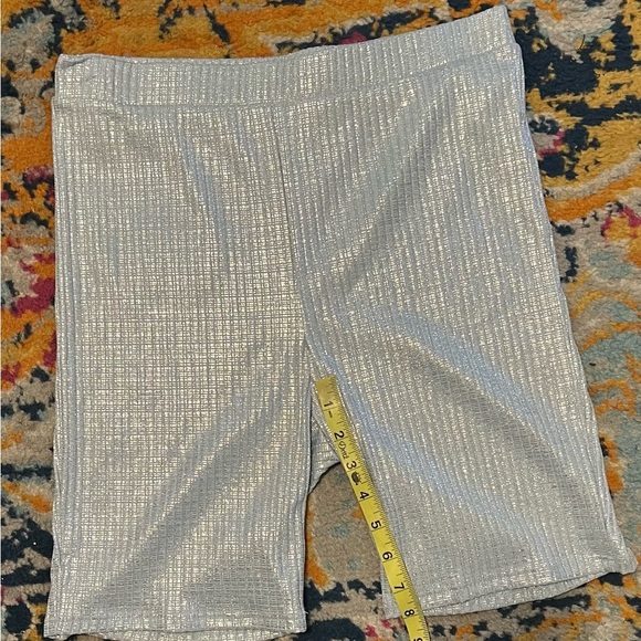 Metallic Matching Short Set 🥳 - Picture 5 of 8